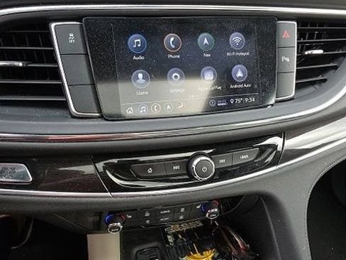 Used 2021 Buick Enclave Essence w/ Sound and Sites Package FWD image 9
