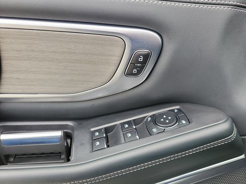 Certified 2025 Ford Expedition Platinum AWD/4WD image 29