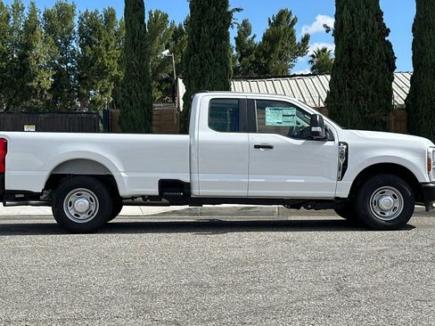 New 2026 Ford F250 XL RWD image 3