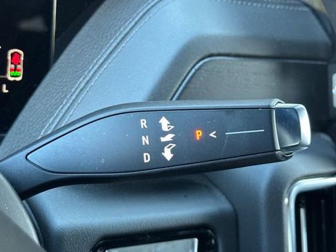 Used 2025 GMC Yukon Denali image 22