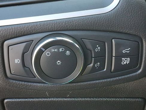 Used 2021 Ford Edge ST-Line w/ Class II Trailer Tow Package image 25