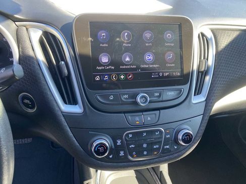 Used 2024 Chevrolet Malibu LT image 16