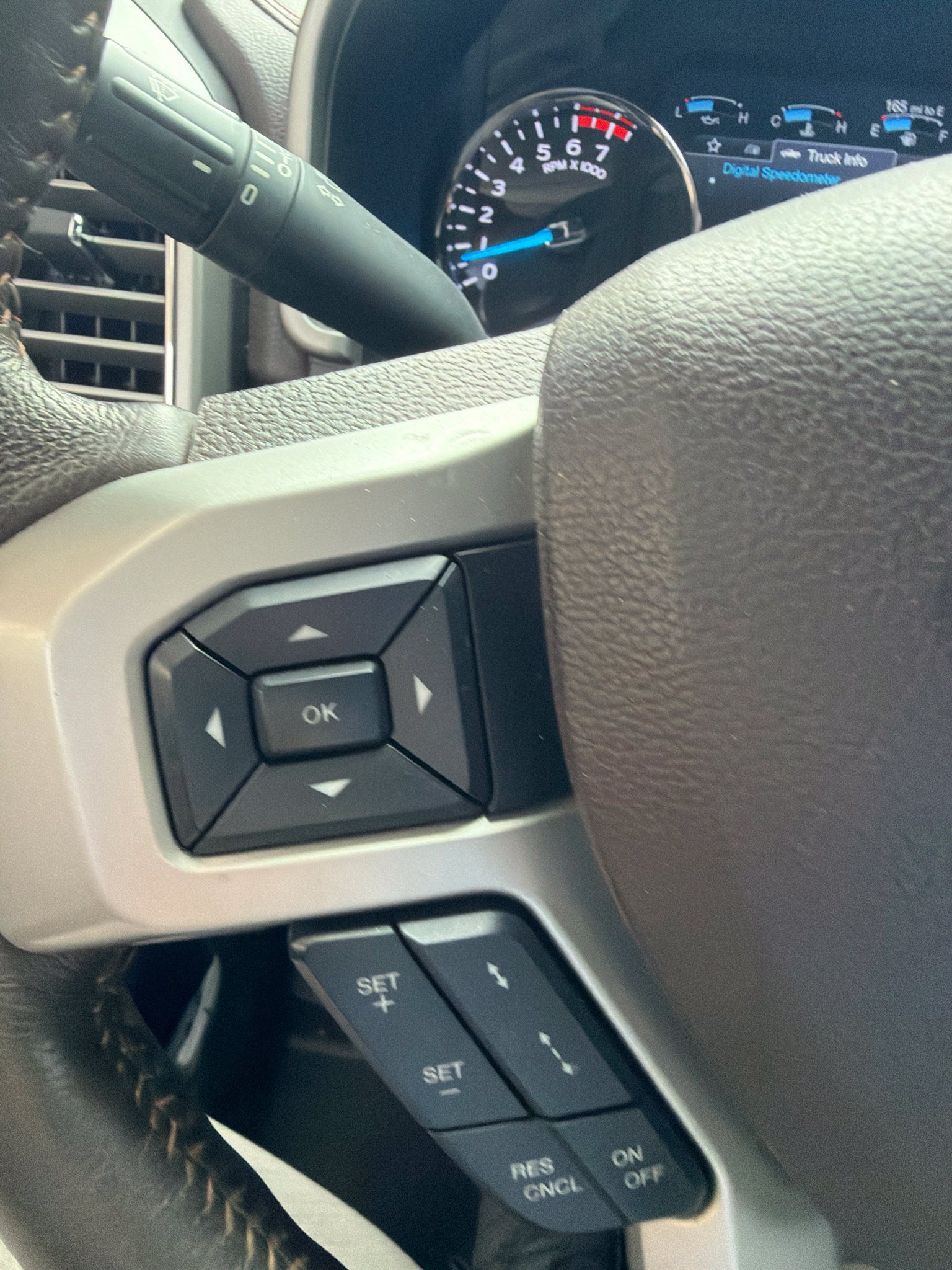 Used 2017 Ford F250 King Ranch w/ Tow Technology Bundle AWD/4WD image 8