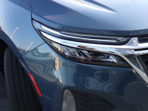 Used 2024 Chevrolet Equinox LT FWD image 4