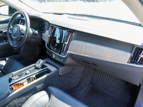 Used 2023 Volvo S90 B6 Ultimate w/ Protection Package Premier AWD/4WD image 16