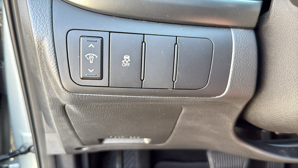 Used 2015 Kia Optima LX FWD image 37