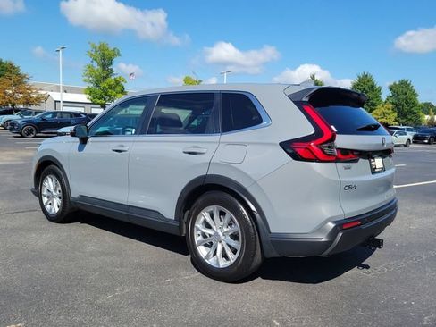 Used 2025 Honda CR-V EX-L image 6