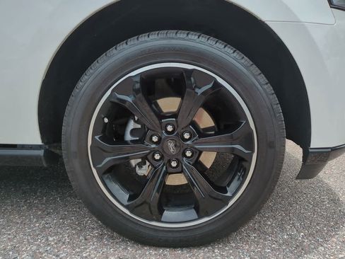 Used 2024 Ford Expedition Limited RWD image 11