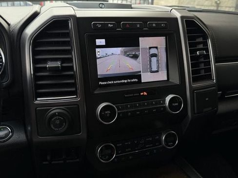 Used 2021 Ford Expedition Platinum AWD/4WD image 6