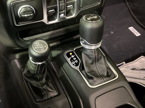 Used 2026 Jeep Wrangler Sport image 20