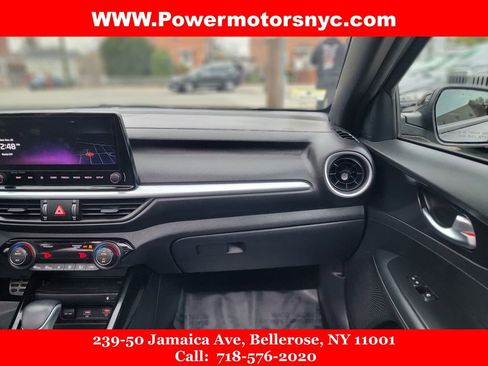 Used 2023 Kia Forte GT-Line w/ GT-Line Premium Package image 25