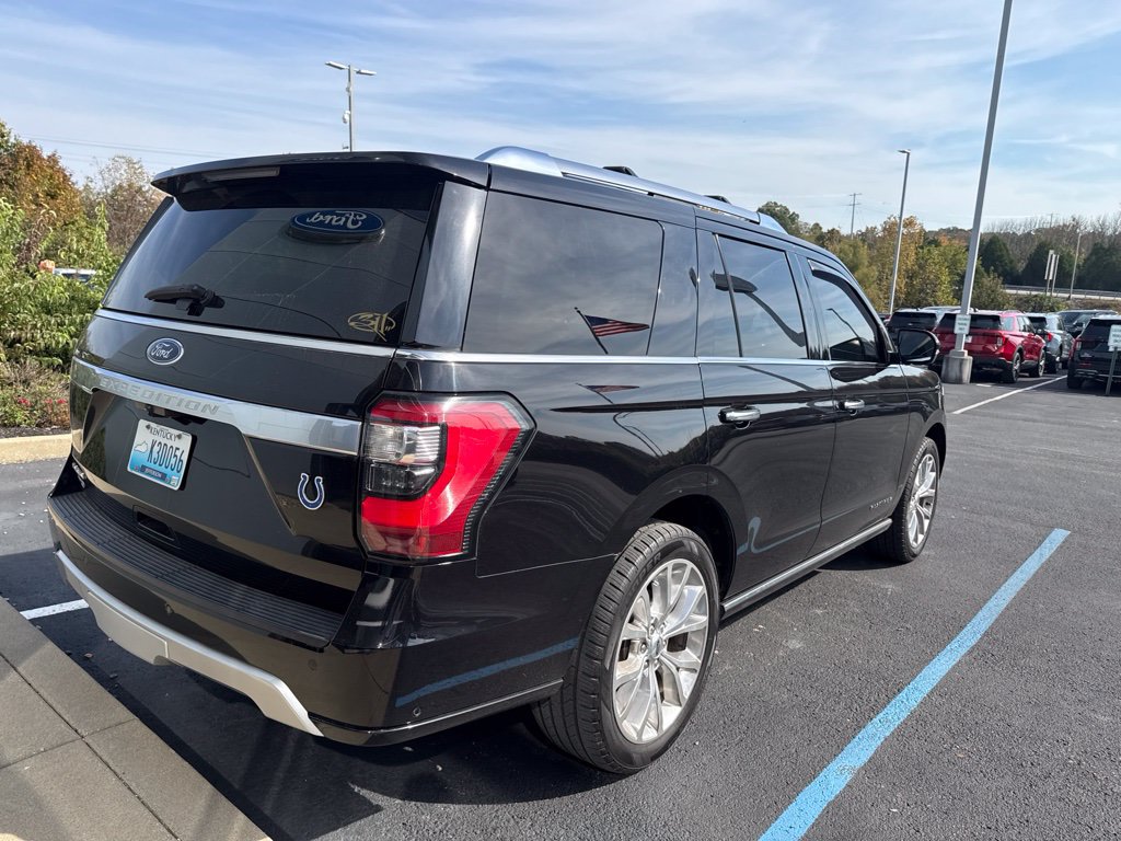 Used 2019 Ford Expedition Platinum AWD/4WD image 4