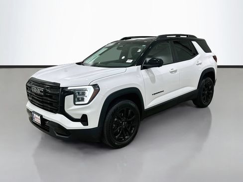 Used 2026 GMC Terrain Elevation w/ Black Edition AWD/4WD image 3