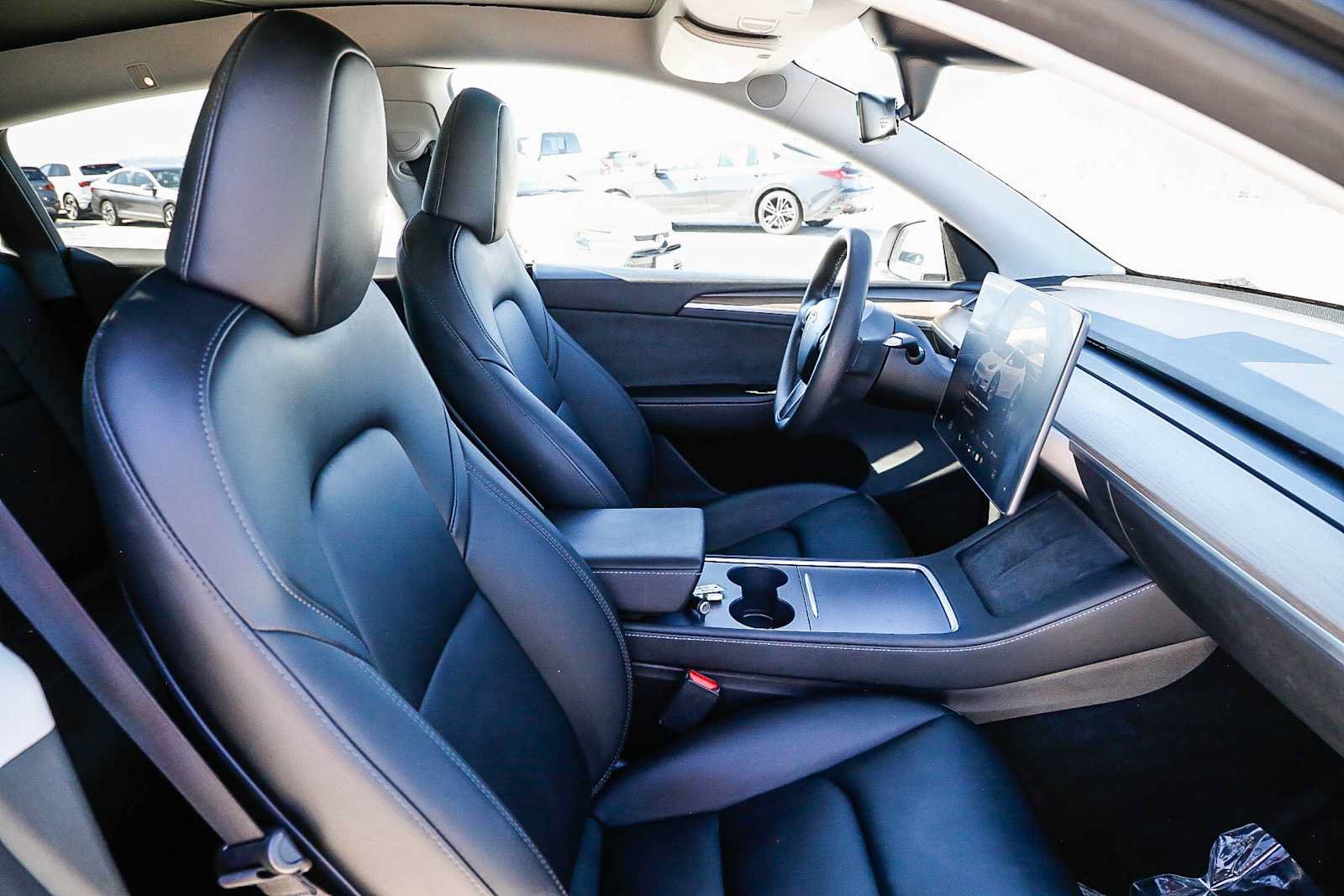 Used 2023 Tesla Model Y Long Range AWD/4WD image 16