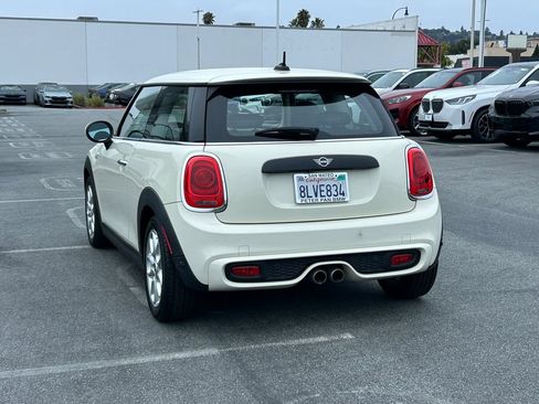 Used 2019 MINI Cooper S FWD image 3