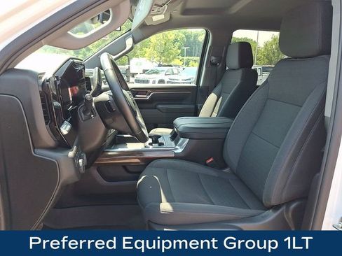 Used 2025 Chevrolet Silverado 3500 LT w/ Safety Package AWD/4WD image 2