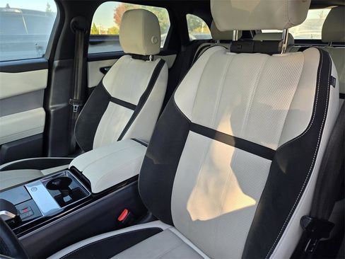 Used 2023 Land Rover Range Rover Velar R-Dynamic S image 20