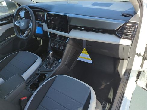New 2026 Volkswagen Taos S image 21