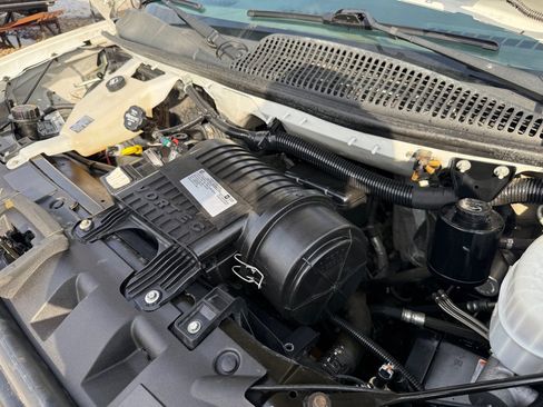 Used 2020 Chevrolet Express 2500 w/ Driver Convenience Package image 37