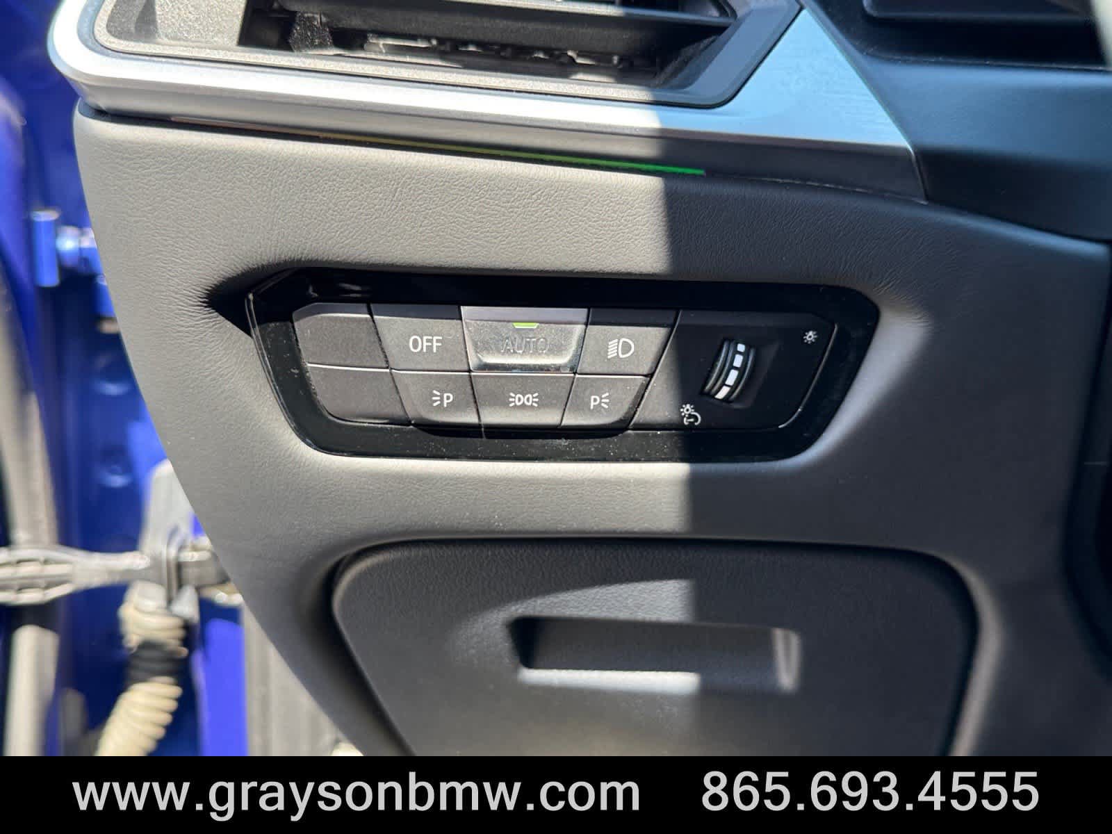 Used 2024 BMW M3 Competition w/ M Carbon Exterior Package RWD image 37