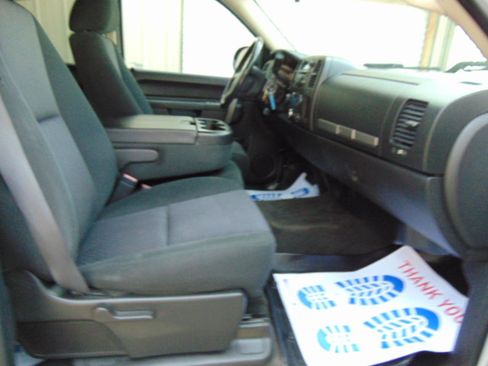 Used 2011 GMC Sierra 1500 SLE w/ Power Tech Package image 21