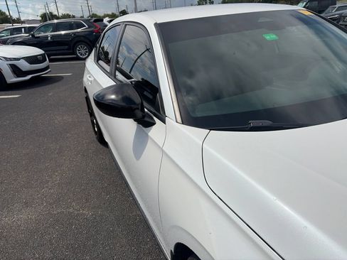Certified 2024 Honda Civic Sport image 14