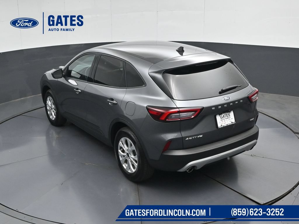 Used 2025 Ford Escape Active AWD/4WD image 52