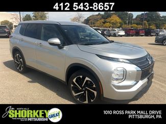 Used 2022 Mitsubishi Outlander ES image 1