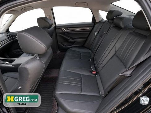 Used 2022 Honda Accord Touring image 11