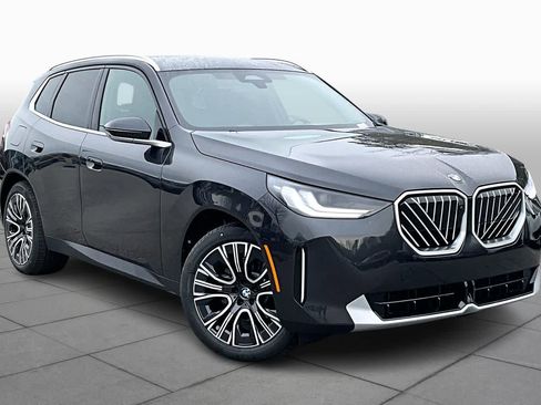 New 2026 BMW X3 xDrive30 w/ Premium Package image 2