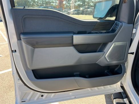 Used 2024 Ford F150 Lariat w/ Equipment Group 502A High image 10