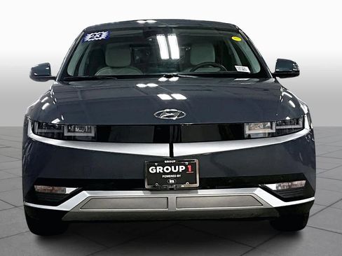 Used 2023 Hyundai Ioniq 5 SEL image 3