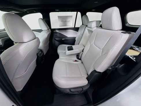 New 2026 Lexus TX 350 AWD image 17