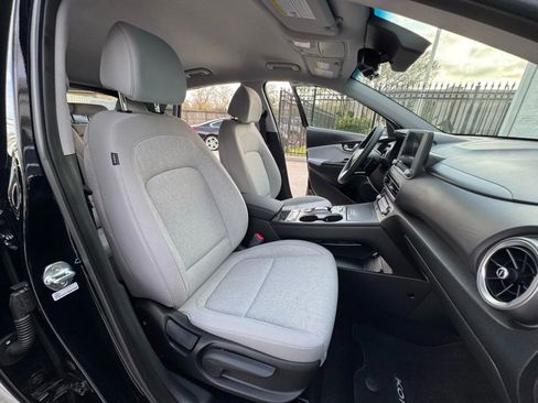 Used 2023 Hyundai Kona SE w/ Cargo Package FWD image 20