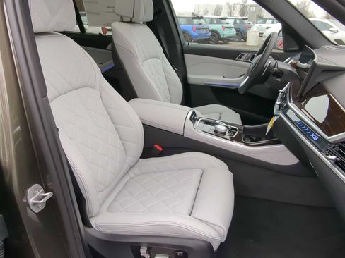 Used 2026 BMW X5 xDrive40i w/ Executive Package AWD/4WD image 24