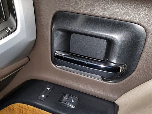 Used 2018 GMC Sierra 1500 SLT w/ SLT Premium Package image 15