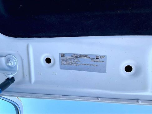 Used 2023 GMC Yukon Denali image 32