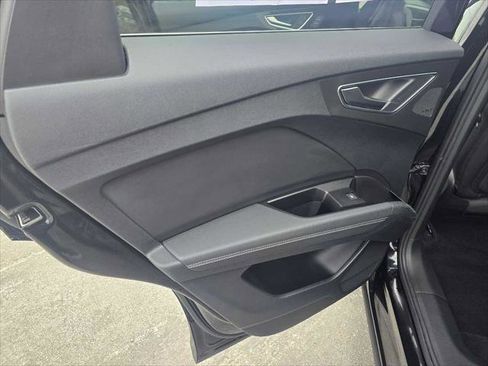 Used 2023 Audi Q4 e-tron Premium Plus w/ Premium Plus image 20