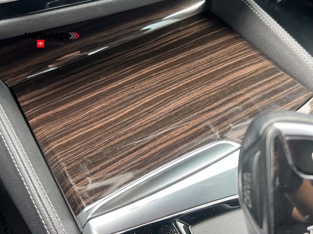 Used 2021 BMW 530e w/ M Sport Package RWD image 26