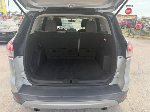 Used 2016 Ford Escape SE FWD image 15