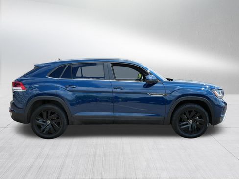Used 2023 Volkswagen Atlas Cross Sport SE AWD/4WD image 7
