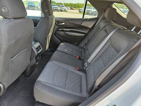 Used 2021 Chevrolet Equinox LT FWD image 26