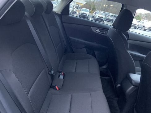 Used 2021 Kia Forte LXS image 21
