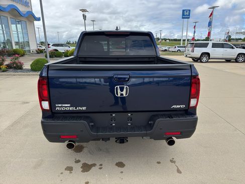 Used 2021 Honda Ridgeline RTL-E image 6