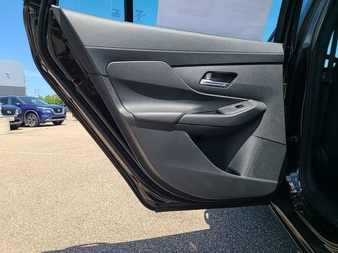 New 2026 Nissan Sentra SV w/ SV Convenience Package FWD image 21