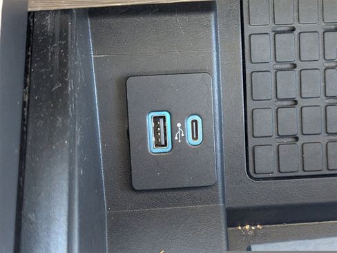 Used 2024 Ford Expedition Max Limited image 26