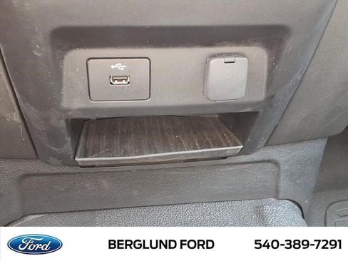 Used 2021 Ford F550 2WD Regular Cab Super Duty image 29
