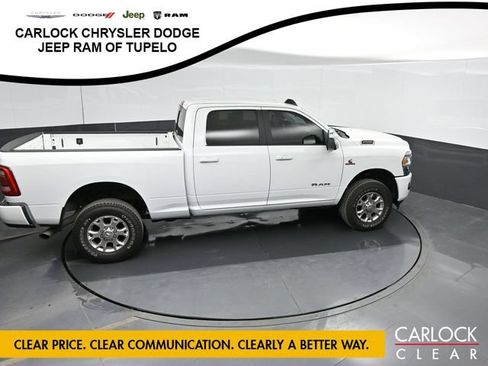 Used 2023 RAM 2500 Laramie AWD/4WD image 32
