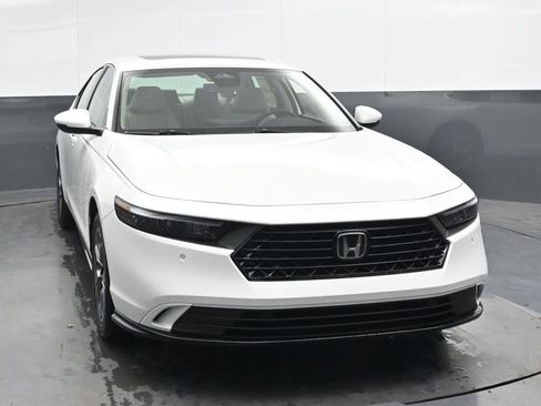 New 2025 Honda Accord EX-L image 4