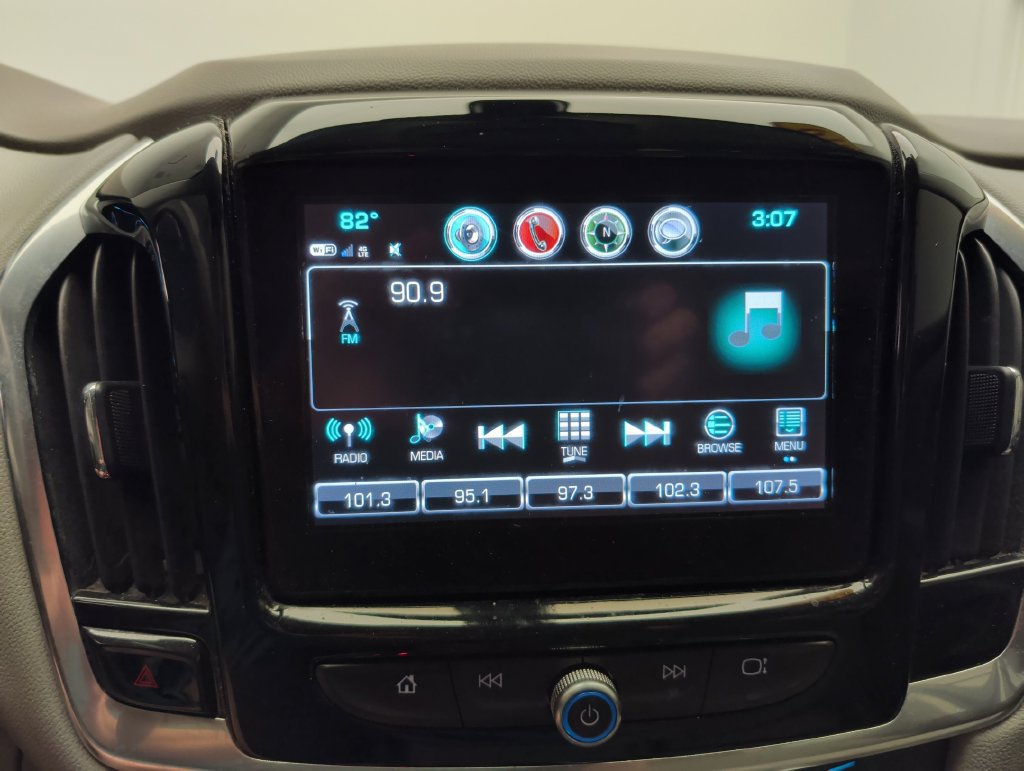 Used 2019 Chevrolet Traverse LT FWD image 20
